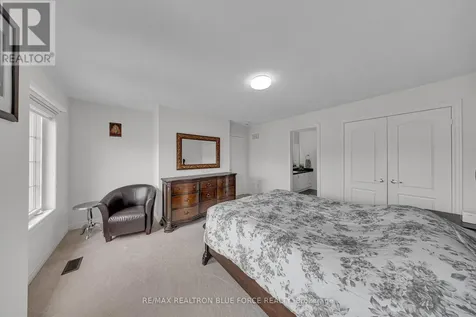 38 Pinedale Avenue Caledon ON L7C 3Z6