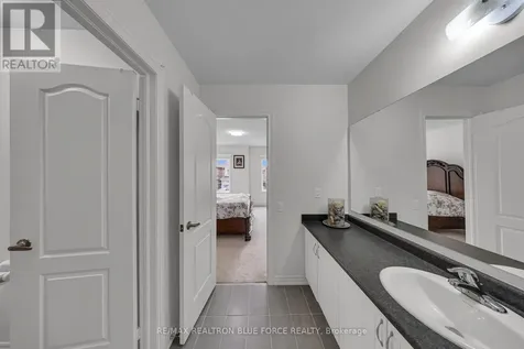 38 Pinedale Avenue Caledon ON L7C 3Z6