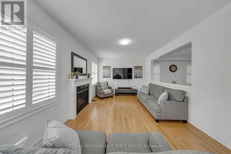 38 Pinedale Avenue Caledon ON L7C 3Z6