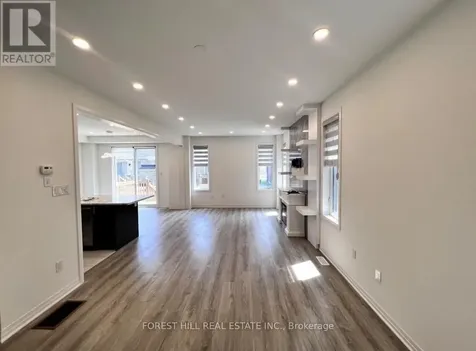 48 Copperhill Heights Barrie ON L9J 0K6
