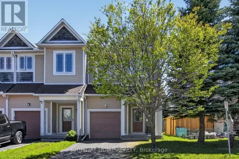 207 Catamount Court Ottawa ON K2M 0A8