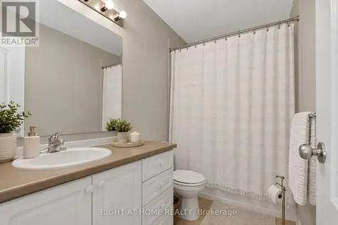 207 Catamount Court Ottawa ON K2M 0A8