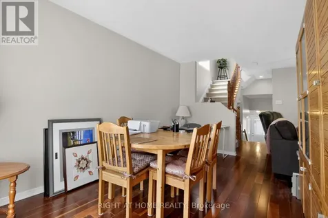 207 Catamount Court Ottawa ON K2M 0A8