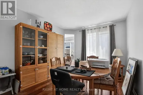 207 Catamount Court Ottawa ON K2M 0A8