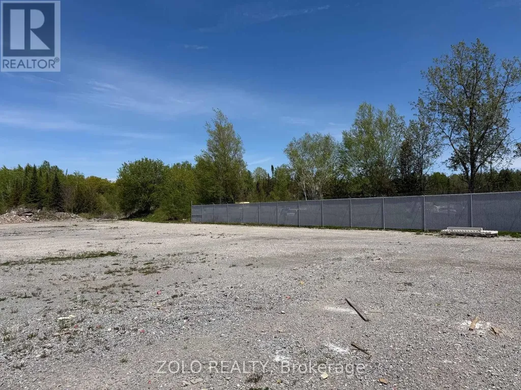3440 Davis Drive East Gwillimbury ON L3Y 4W1