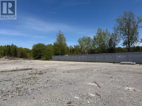 3440 Davis Drive East Gwillimbury ON L3Y 4W1