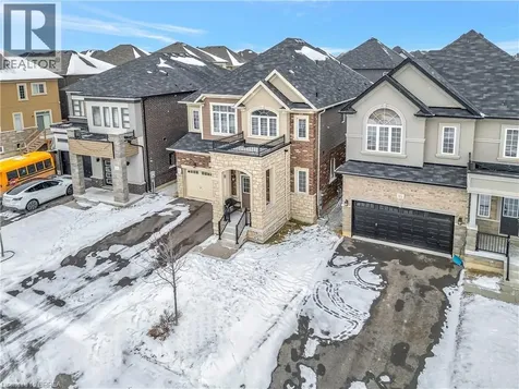 63 Flagg Avenue Paris ON N3L 0K1