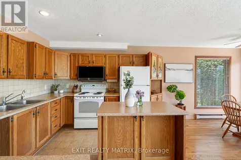 5056 Nicolls Island Road Ottawa ON K4M 0E2