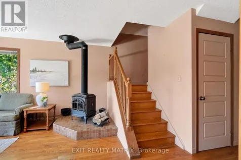 5056 Nicolls Island Road Ottawa ON K4M 0E2
