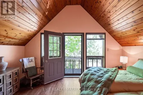 5056 Nicolls Island Road Ottawa ON K4M 0E2