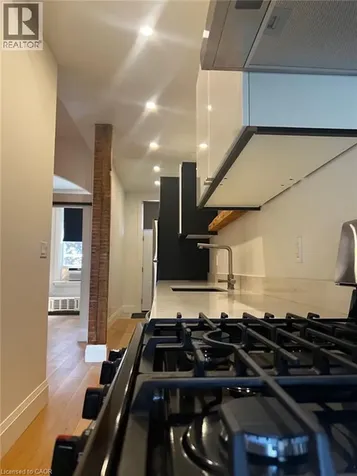 158 Wellington Street South Hamilton ON L8N 2R4