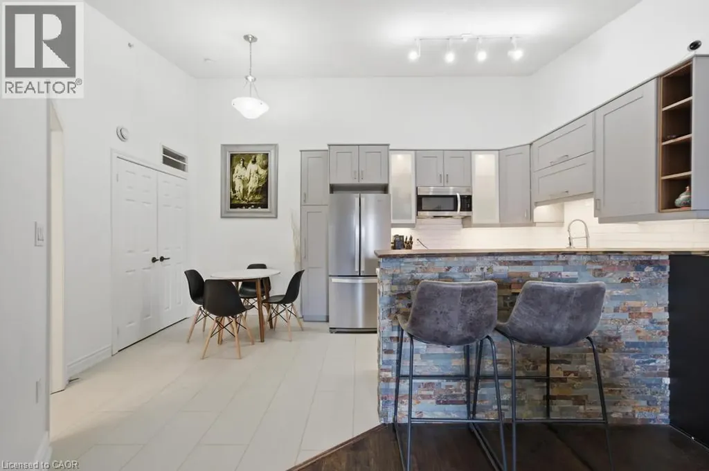 4013 Kilmer Drive Burlington ON L7M 4M3