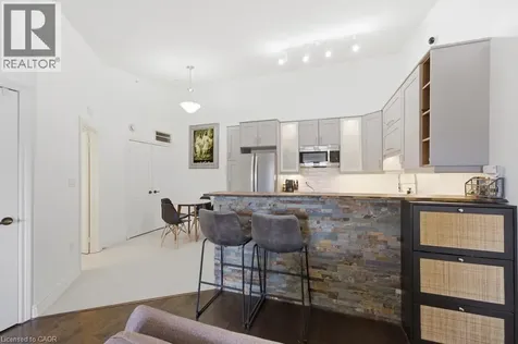 4013 Kilmer Drive Burlington ON L7M 4M3