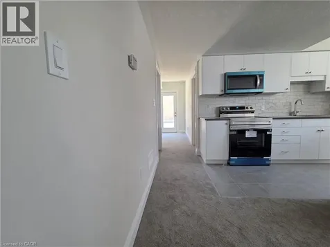 708 Autumn Willow Drive Waterloo ON N2V 0H8