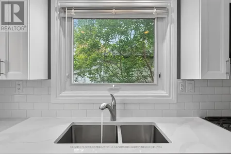24 Third Avenue St. Thomas ON N5R 4J9