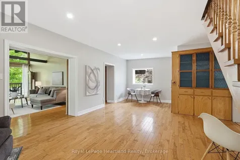 2058 James Street Howick ON N0G 1X0