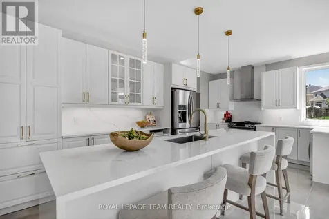 121 Muskego Crescent Ottawa ON K2W 1H6