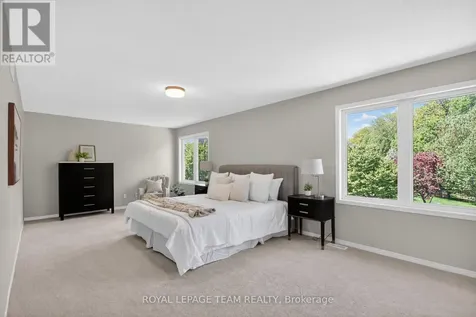 121 Muskego Crescent Ottawa ON K2W 1H6