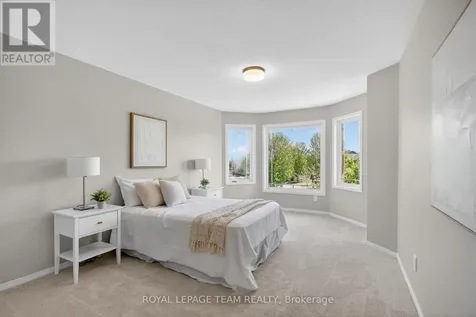 121 Muskego Crescent Ottawa ON K2W 1H6