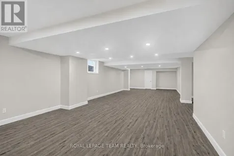 121 Muskego Crescent Ottawa ON K2W 1H6