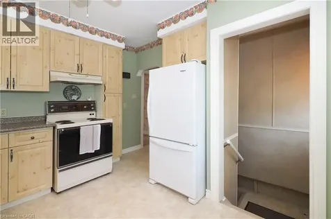 100 North Drive Kitchener ON N2M 1K8