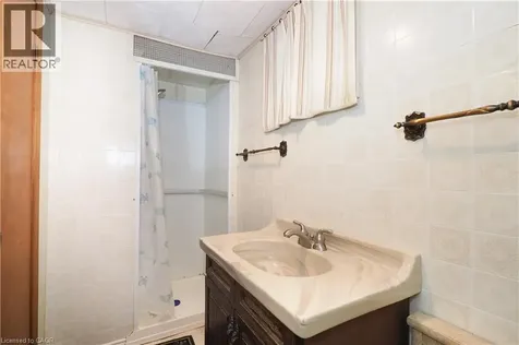 100 North Drive Kitchener ON N2M 1K8