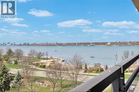 5125 Riverside Drive East Windsor ON N8S 4L8