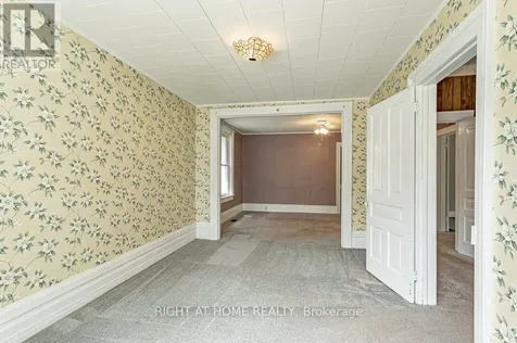 86 Manitoba Street St. Thomas ON N5P 3A4