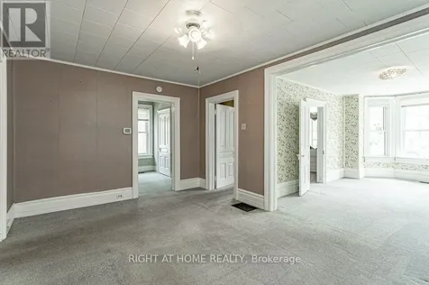 86 Manitoba Street St. Thomas ON N5P 3A4