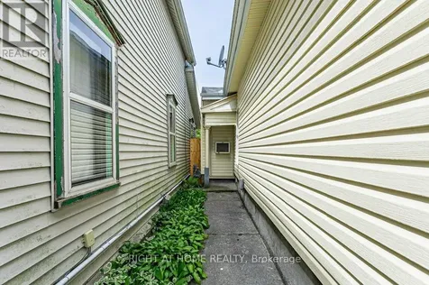 86 Manitoba Street St. Thomas ON N5P 3A4