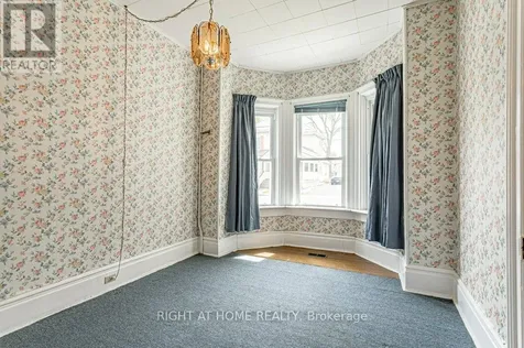 86 Manitoba Street St. Thomas ON N5P 3A4