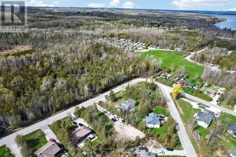 197 Kennedy Avenue Oro-medonte ON L0L 1T0