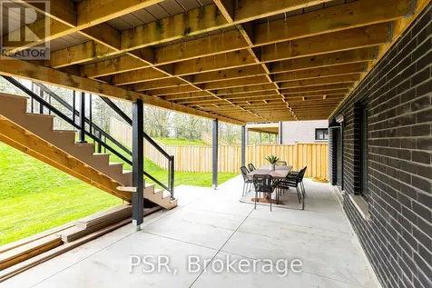 577 Doonwoods Crescent Kitchener ON N2P 0E5