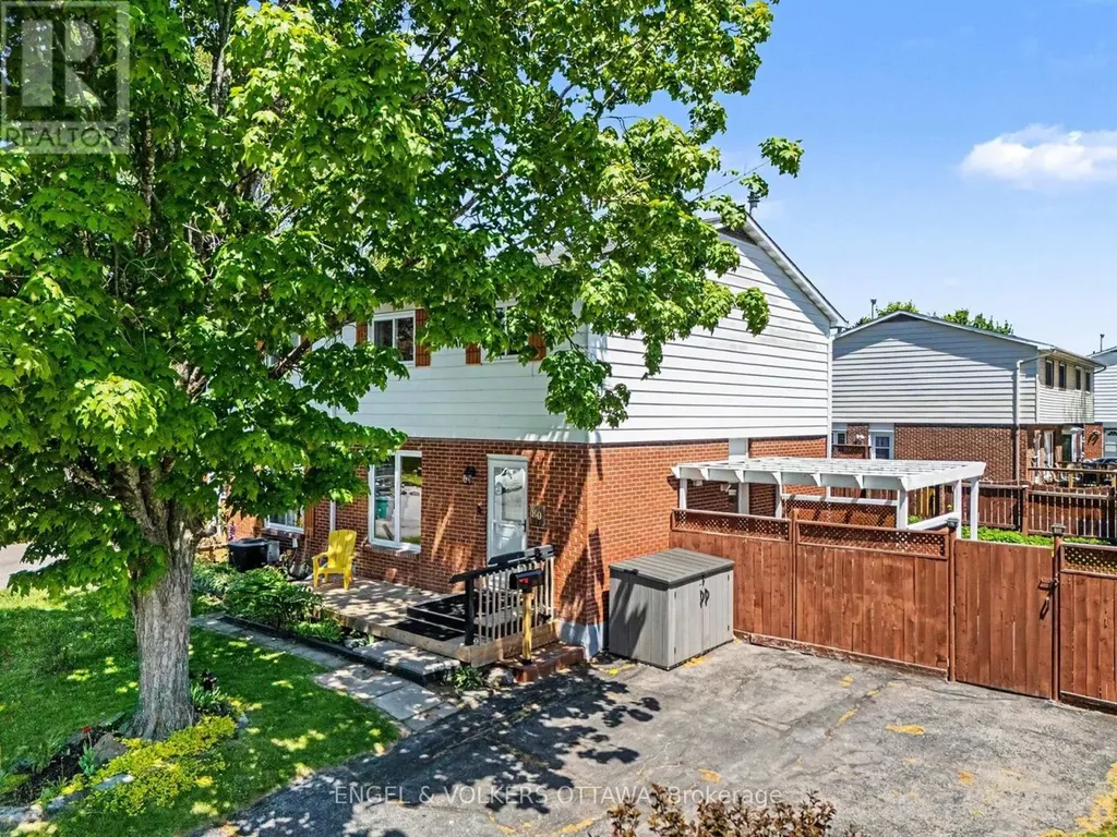 80 Morton Drive Ottawa ON K2L 1X3