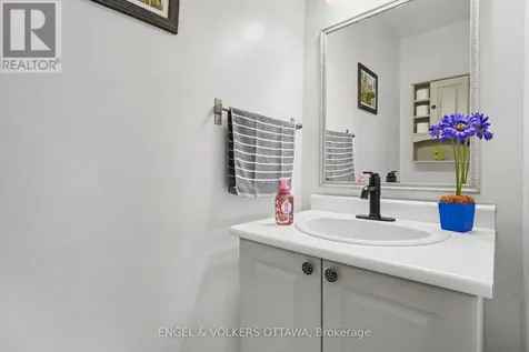 80 Morton Drive Ottawa ON K2L 1X3