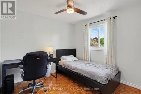 80 Morton Drive Ottawa ON K2L 1X3