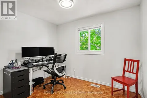 80 Morton Drive Ottawa ON K2L 1X3