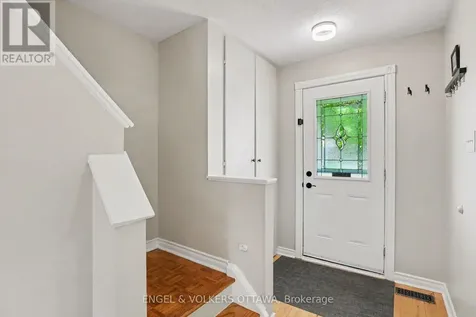 80 Morton Drive Ottawa ON K2L 1X3