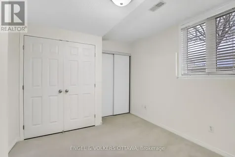 270 Espin Heights Ottawa ON K2J 0Y8