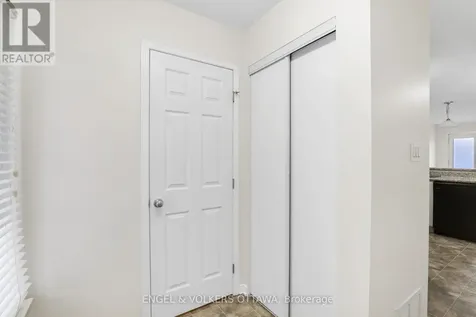 270 Espin Heights Ottawa ON K2J 0Y8