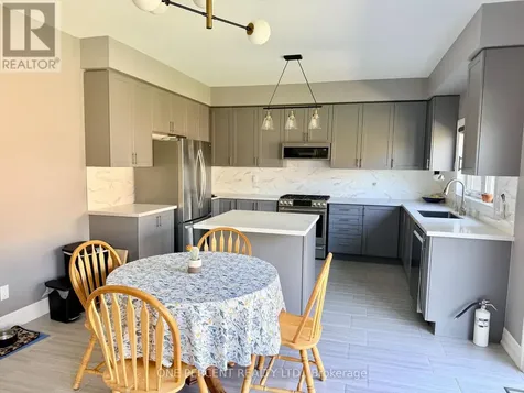 52 Bianca Crescent Wasaga Beach ON L9Z 0H6