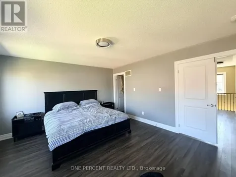 52 Bianca Crescent Wasaga Beach ON L9Z 0H6