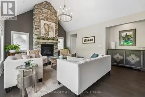 22 Thoroughbred Drive Oro-medonte ON L0K 1E0