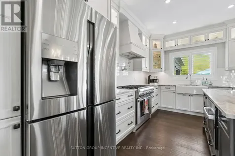 22 Thoroughbred Drive Oro-medonte ON L0K 1E0