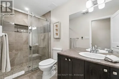 22 Thoroughbred Drive Oro-medonte ON L0K 1E0
