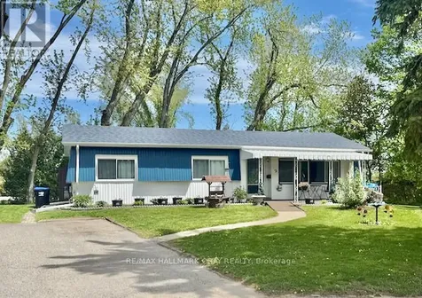 9 Locust Hill Court Innisfil ON L9S 1R7