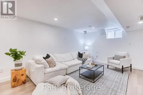 168 Ladyslipper Drive Waterloo ON N2V 0A9