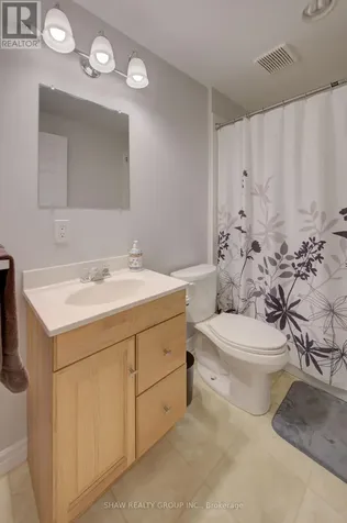 58D Harris Avenue Brantford ON N3R 2E9