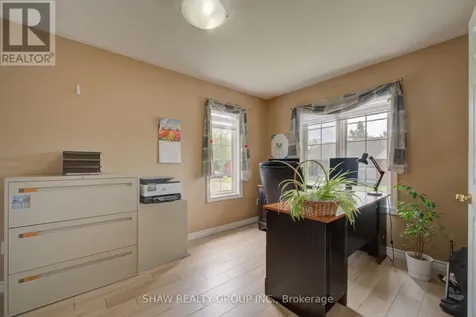 58D Harris Avenue Brantford ON N3R 2E9