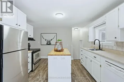 883 7th Avenue Hanover ON N4N 2K3